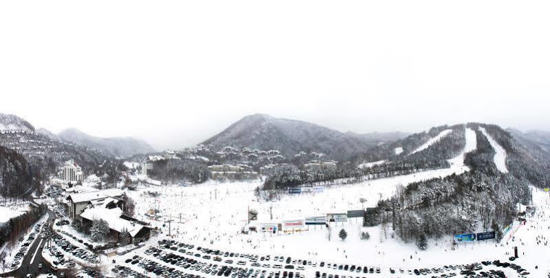 Yongpyong Resort Pyeongchang Exterior foto